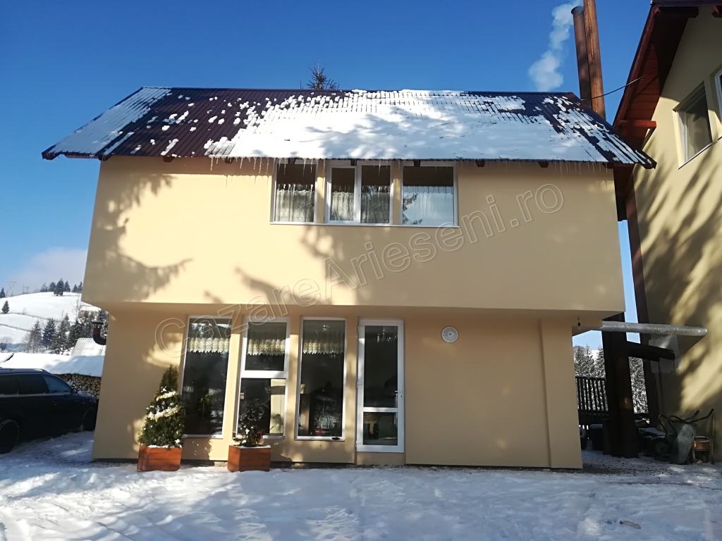 Cazare in Arieseni - CASA RALUCA - Arieseni