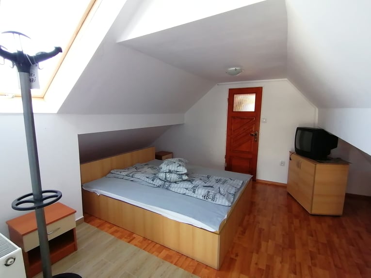 Cazare in Arieseni - CASA DE VACANTA TREI BRAZI - Vartop