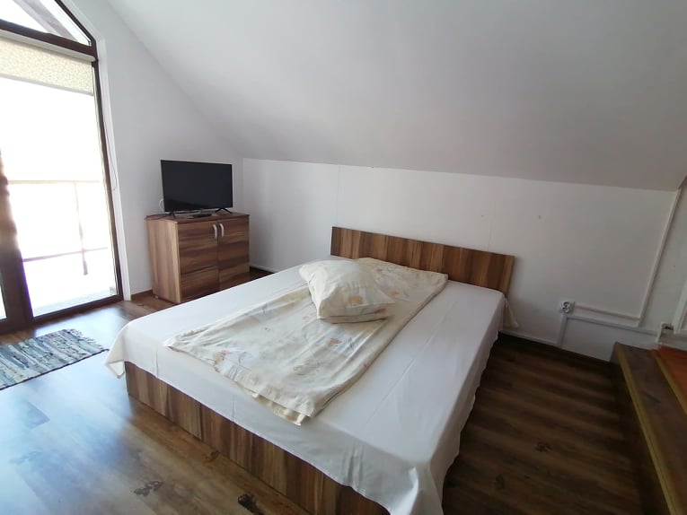 Cazare in Arieseni - CASA DE VACANTA TREI BRAZI - Vartop